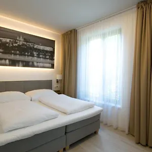4* Hotel Adeba